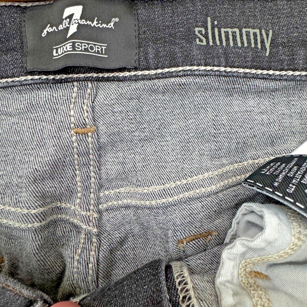 7 For All Mankind Women's Slimmy Shorts Size‎ 33 (Actual 32in. x 14in.) Stretch - Picture 7 of 11